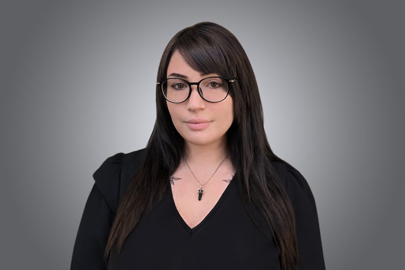 Raven_Bauer_Headshot_2025